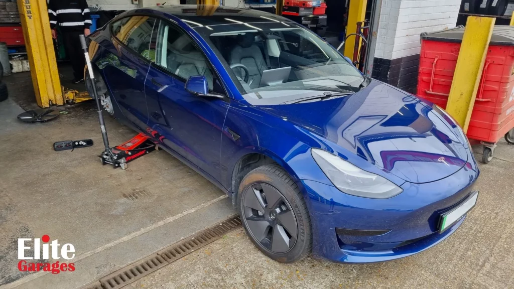 Tesla Service Strood