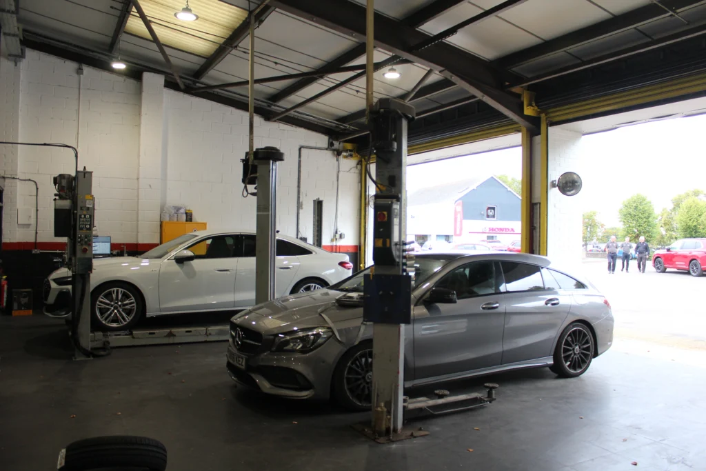 Elite Garages Dorchester MOT, service and tyre fitment centre 