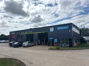 Elite Garages Aylesbury Forecourt